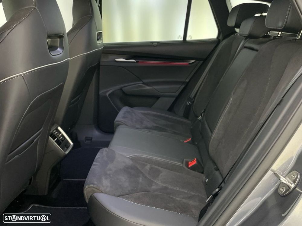 Skoda Enyaq 85 Sportline Advanced - 12