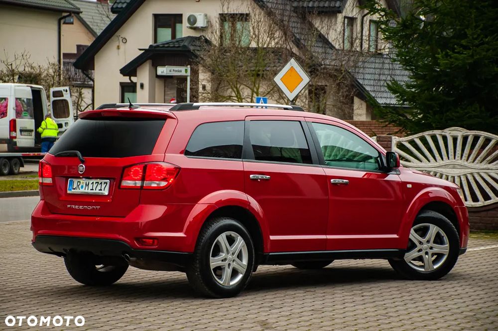 Fiat Freemont 2.0 Multijet 16V DPF Automatik Allrad Black Code - 25