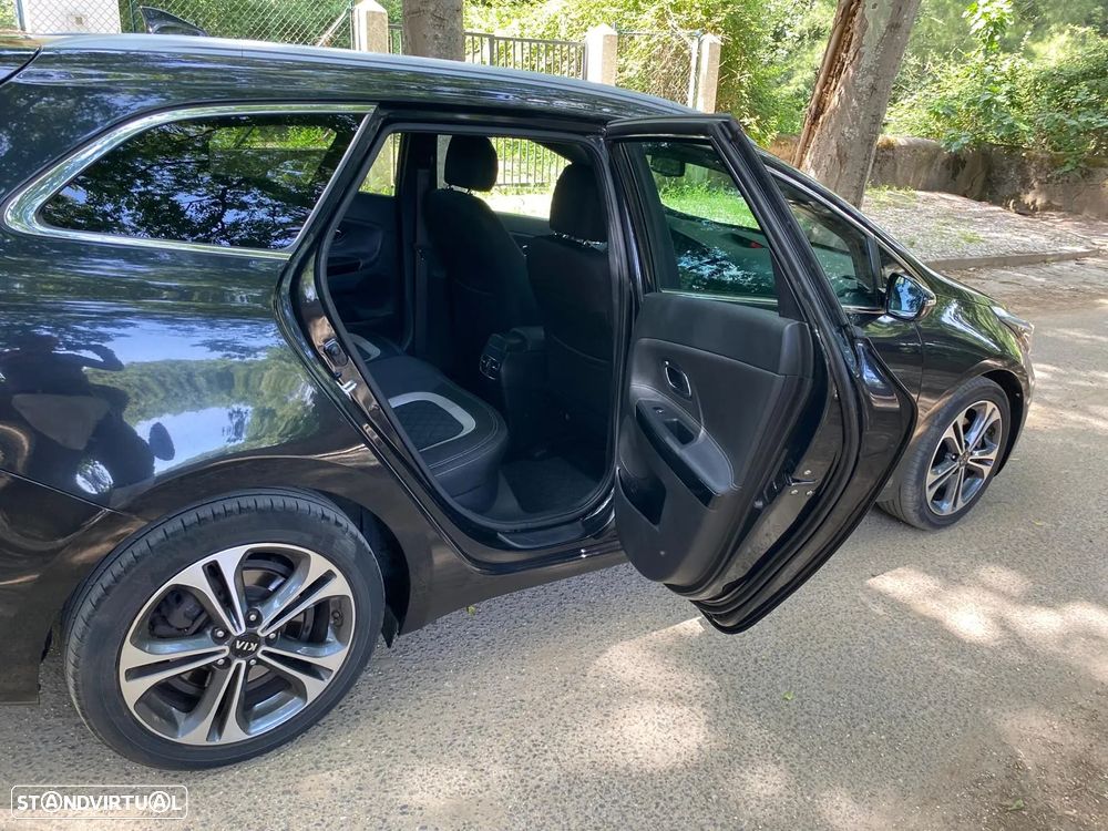 Kia Ceed SW 1.6 CRDi GT Line - 18