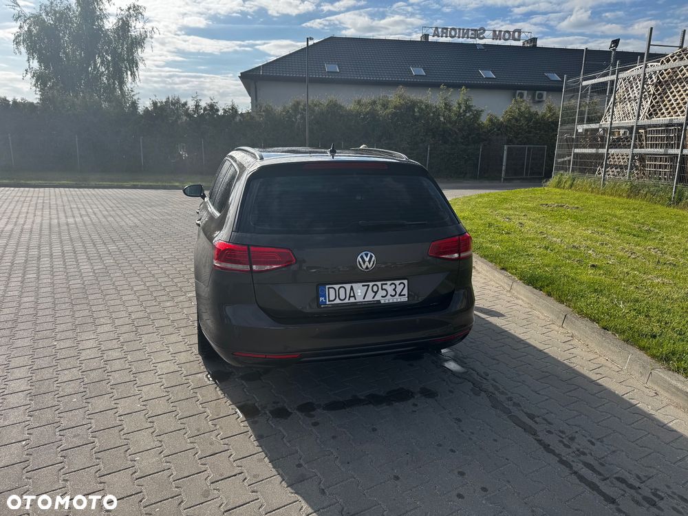 Volkswagen Passat 2.0 TDI SCR Comfortline DSG - 5