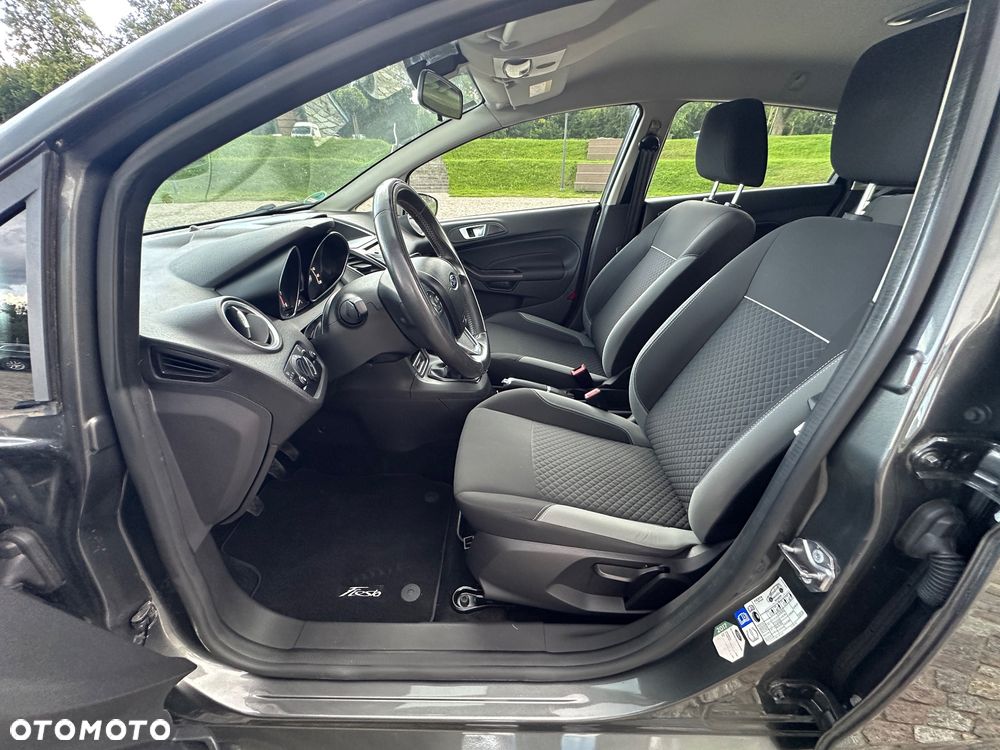 Ford Fiesta - 19