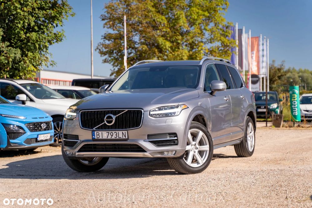 Volvo XC 90 T5 AWD Momentum - 1