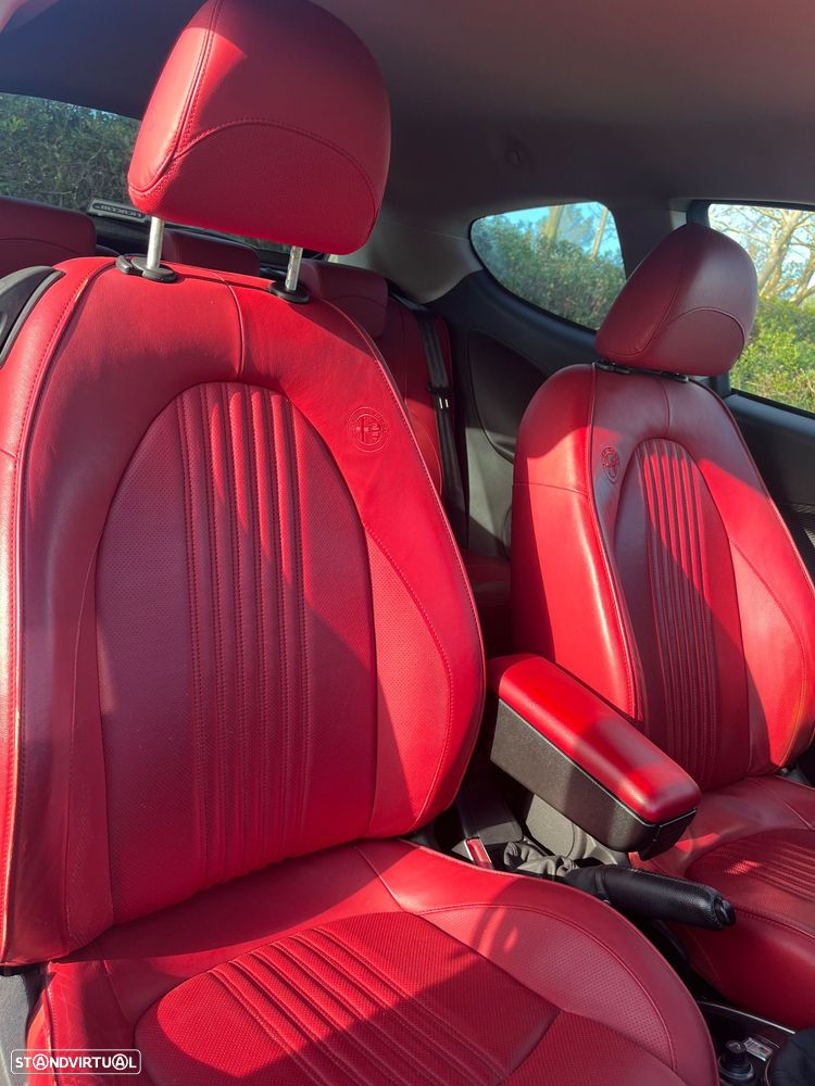 Alfa Romeo MiTo 1.6 JTD Distinctive - 12