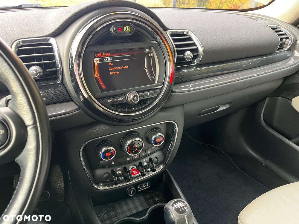 MINI Clubman Cooper D - 17