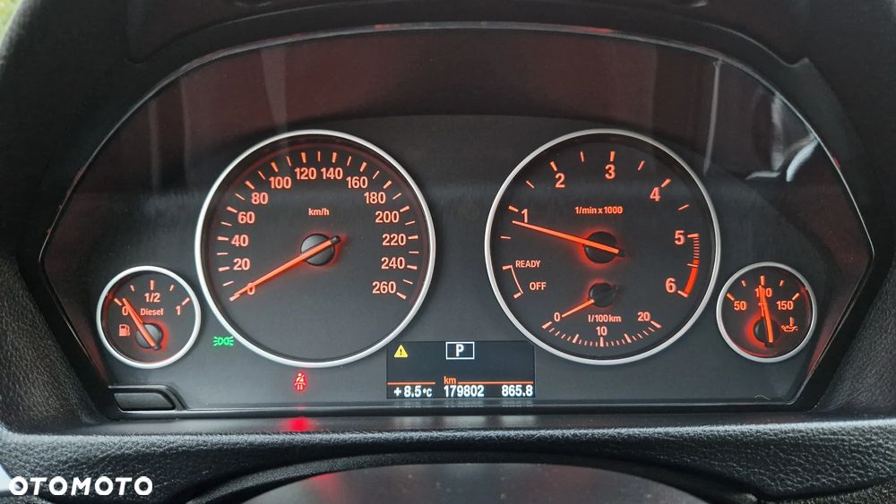 BMW Seria 3 320d Touring xDrive Sport-Aut Luxury Line - 22
