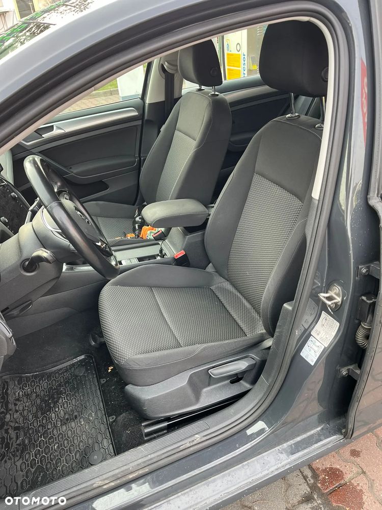 Volkswagen Golf 1.0 TSI Trendline - 11