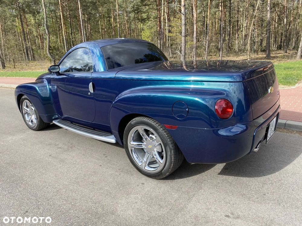 Chevrolet SSR - 6