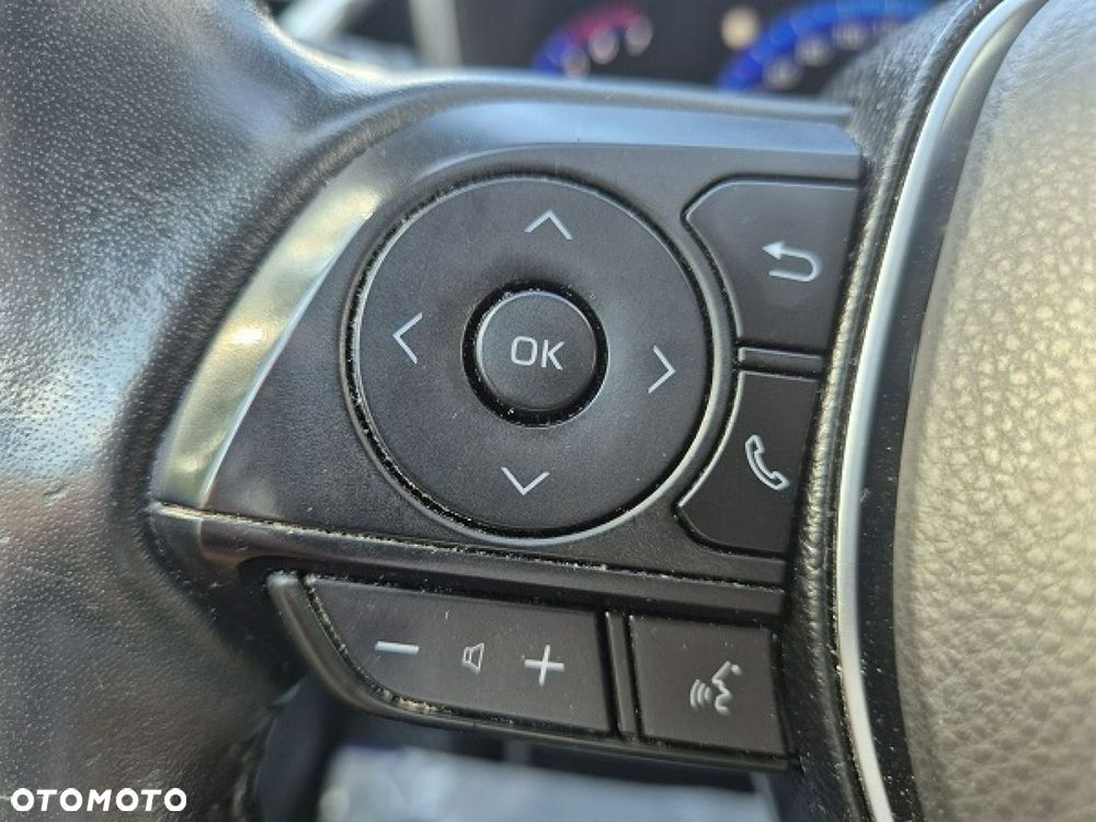 Toyota Corolla - 30
