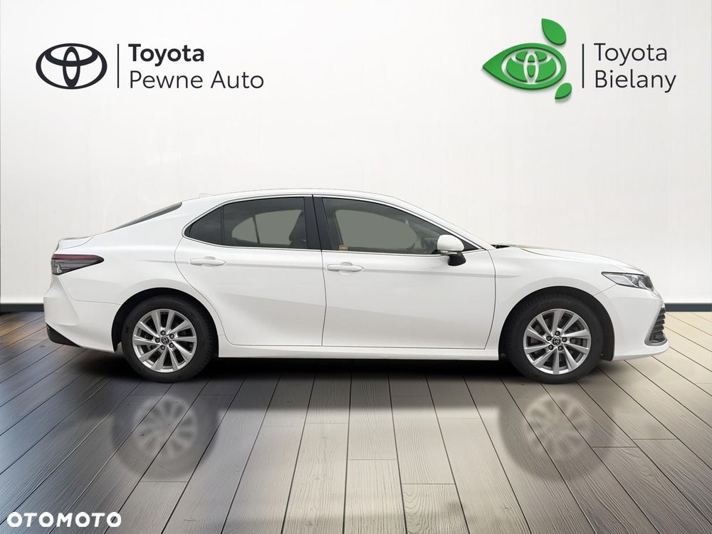 Toyota Camry 2.5 Hybrid Comfort CVT - 7