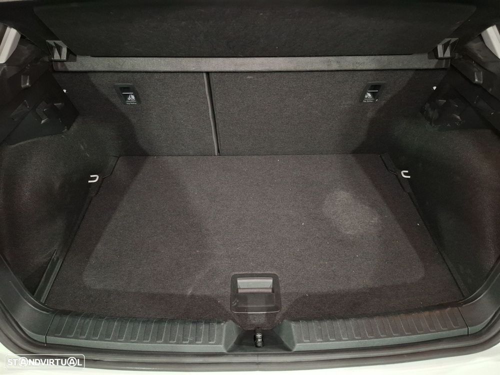 Audi A1 Sportback 25 TFSI Advanced - 23