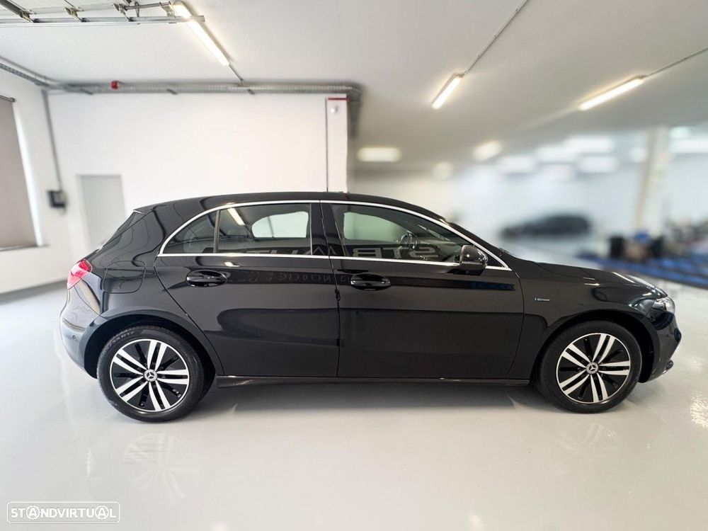 Mercedes-Benz A 250 e Style Plus - 4