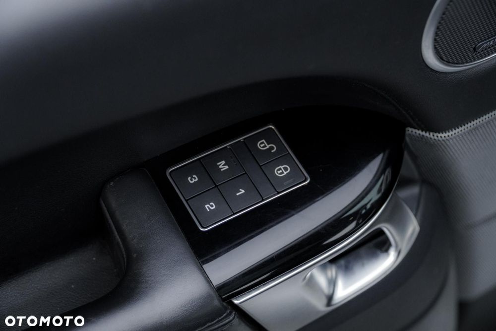 Land Rover Range Rover Sport - 24