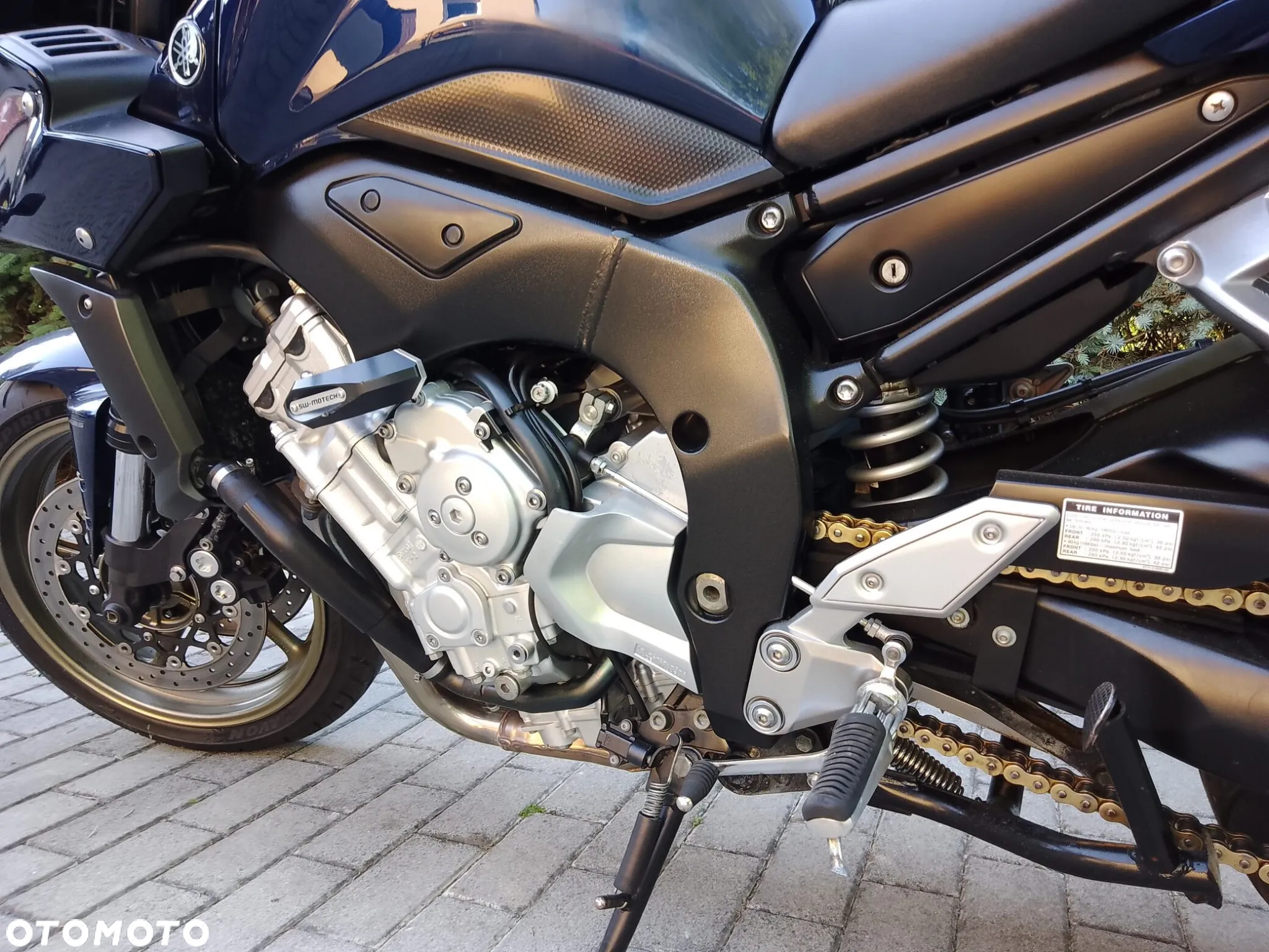 Yamaha FZ - 6