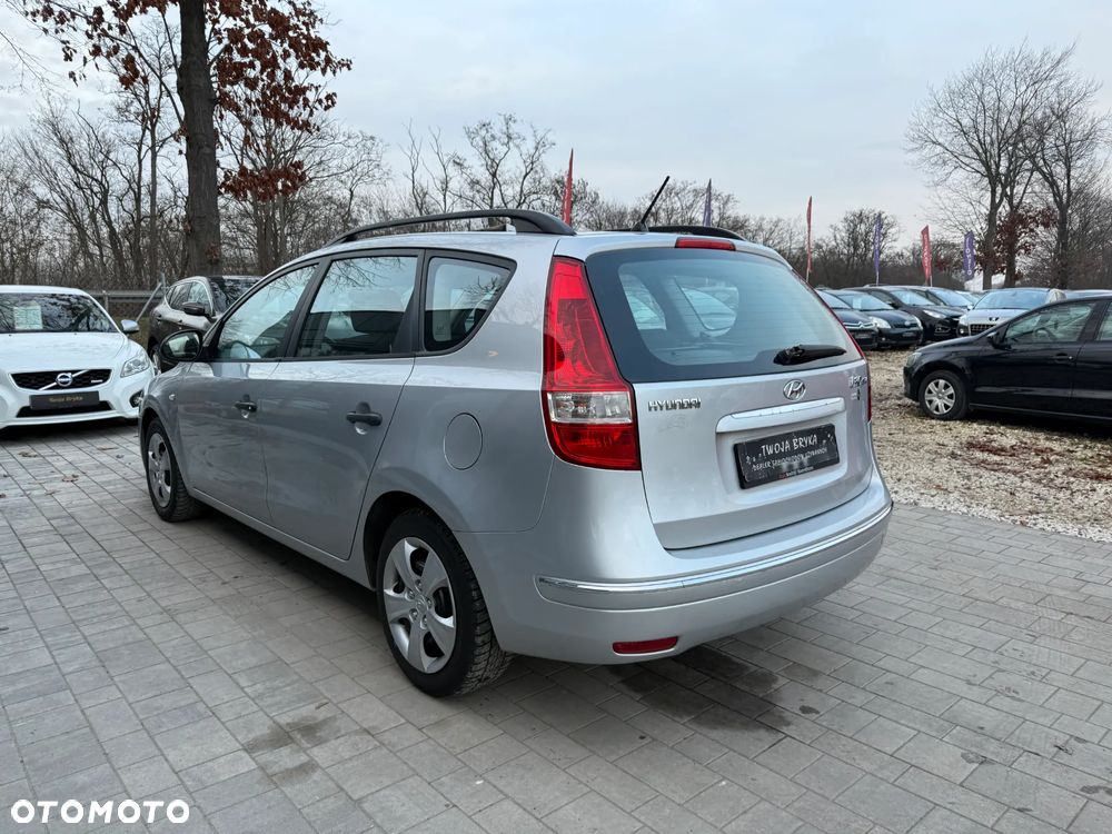 Hyundai i30 1.4 Classic - 13