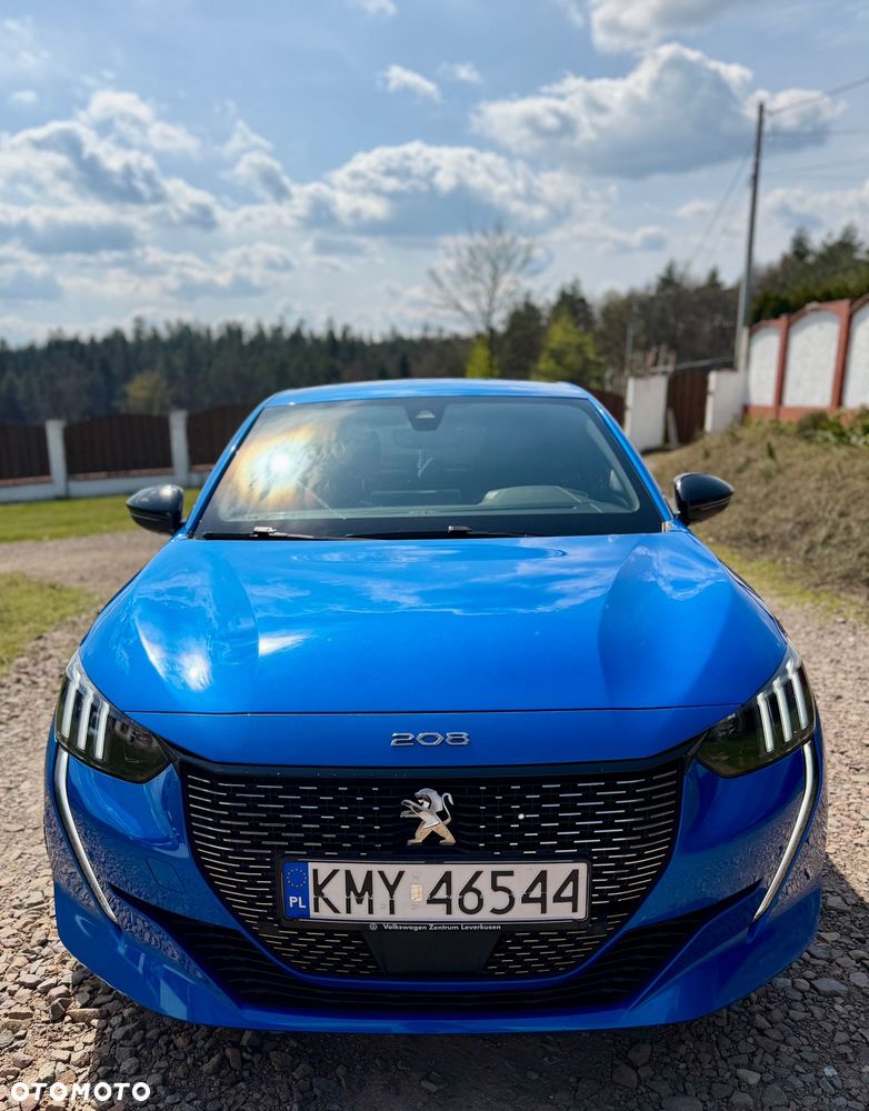 Peugeot 208 - 4