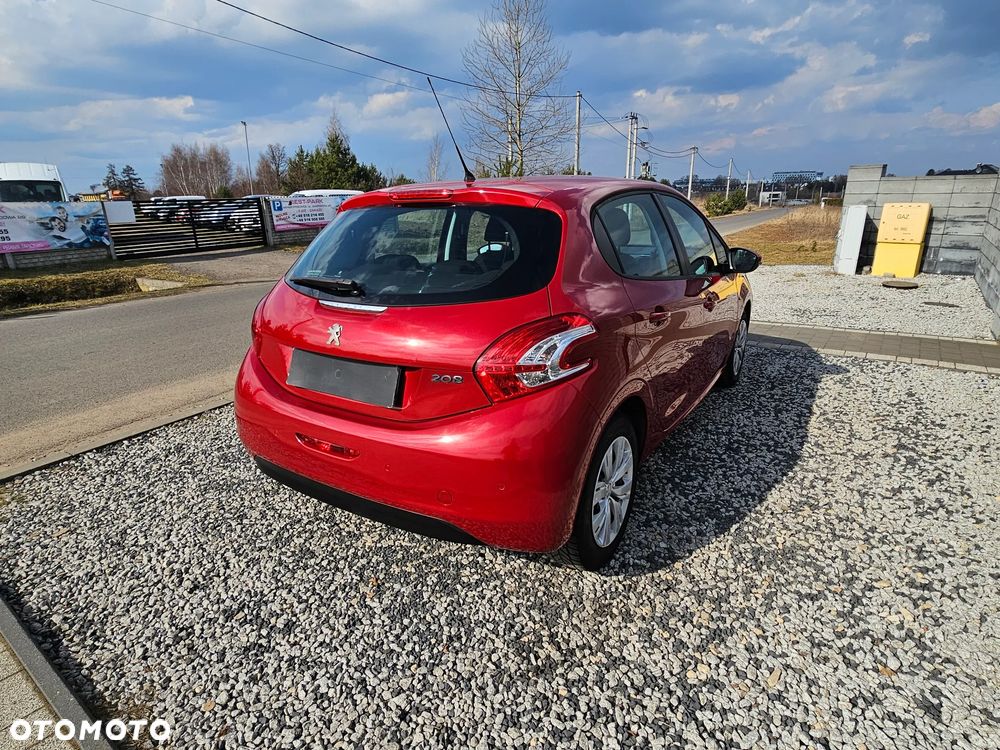 Peugeot 208 1.2 PureTech Active - 5