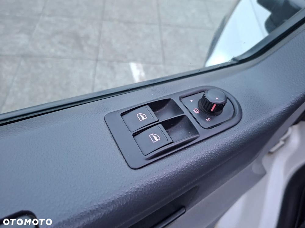 Volkswagen TRANSPORTER - 22