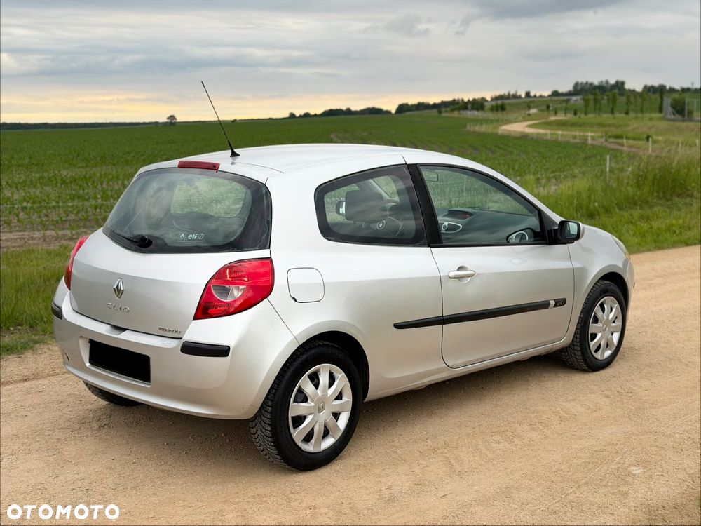 Renault Clio - 4