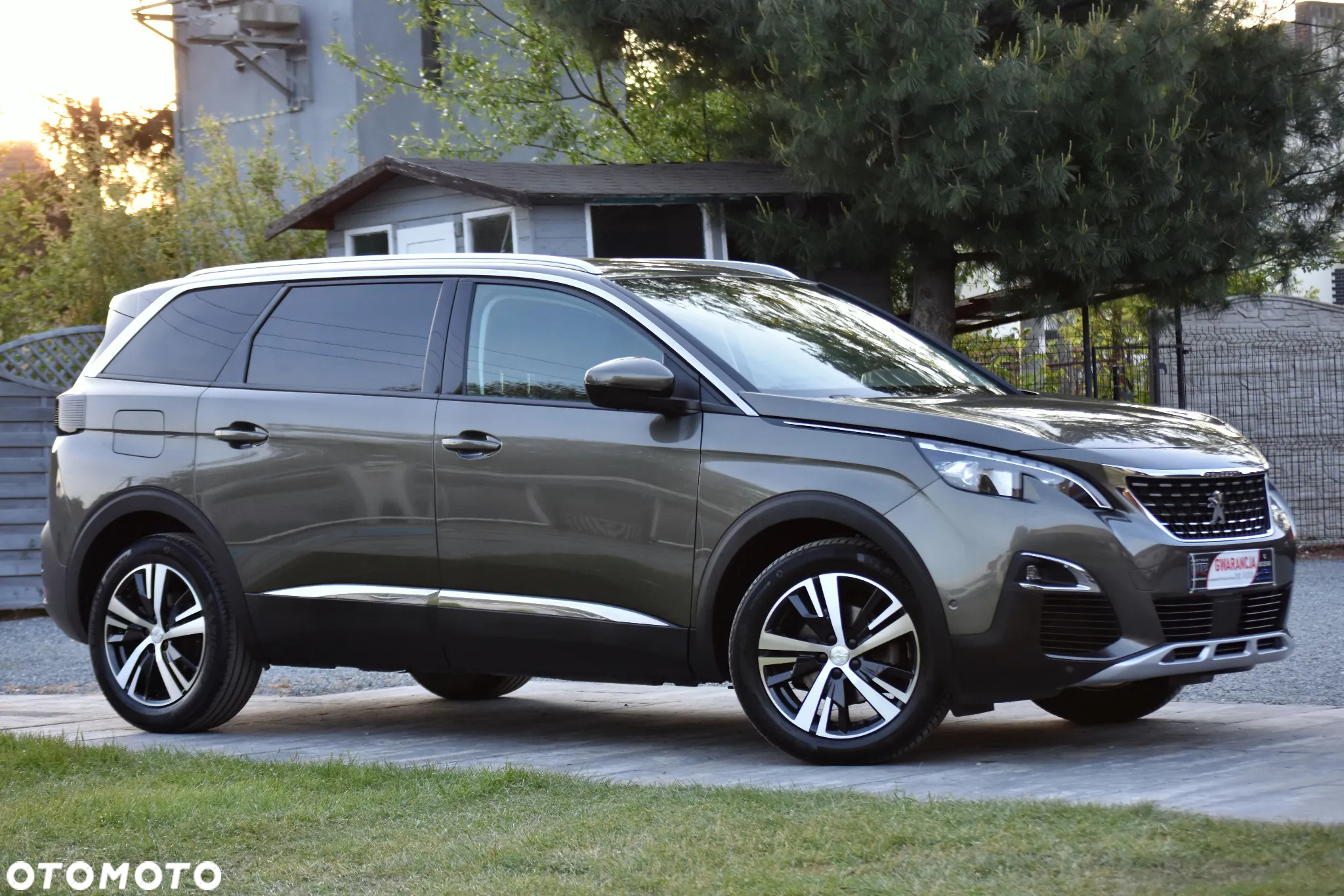 Peugeot 5008 BlueHDI 130 EAT8 Allure Pack - 11