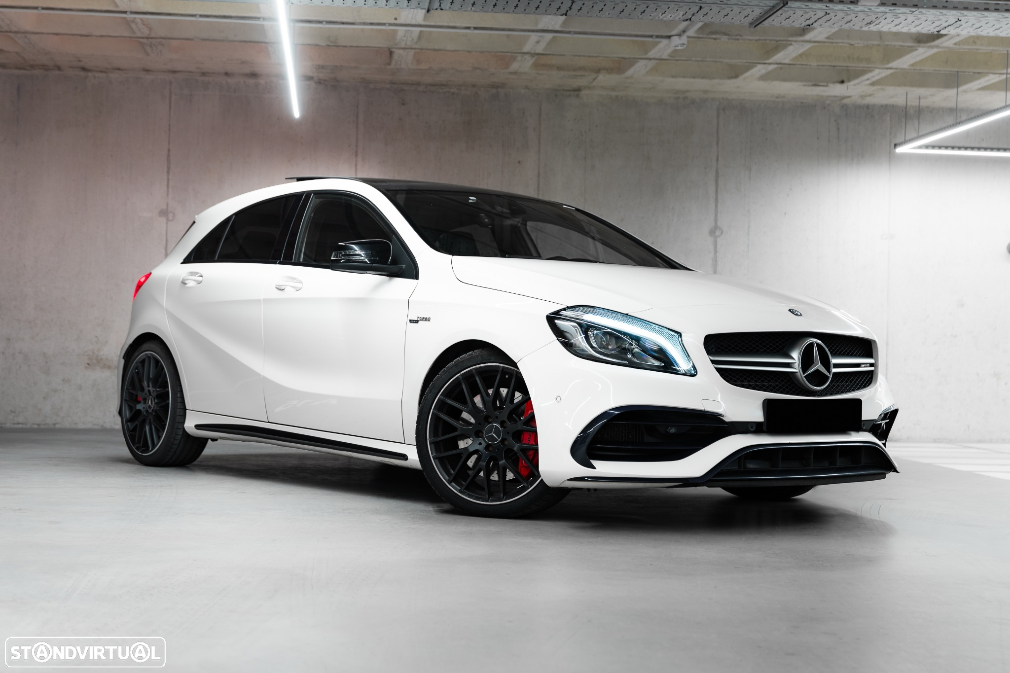 Mercedes-Benz A 45 AMG 4Matic Speedshift 7G-DCT - 2
