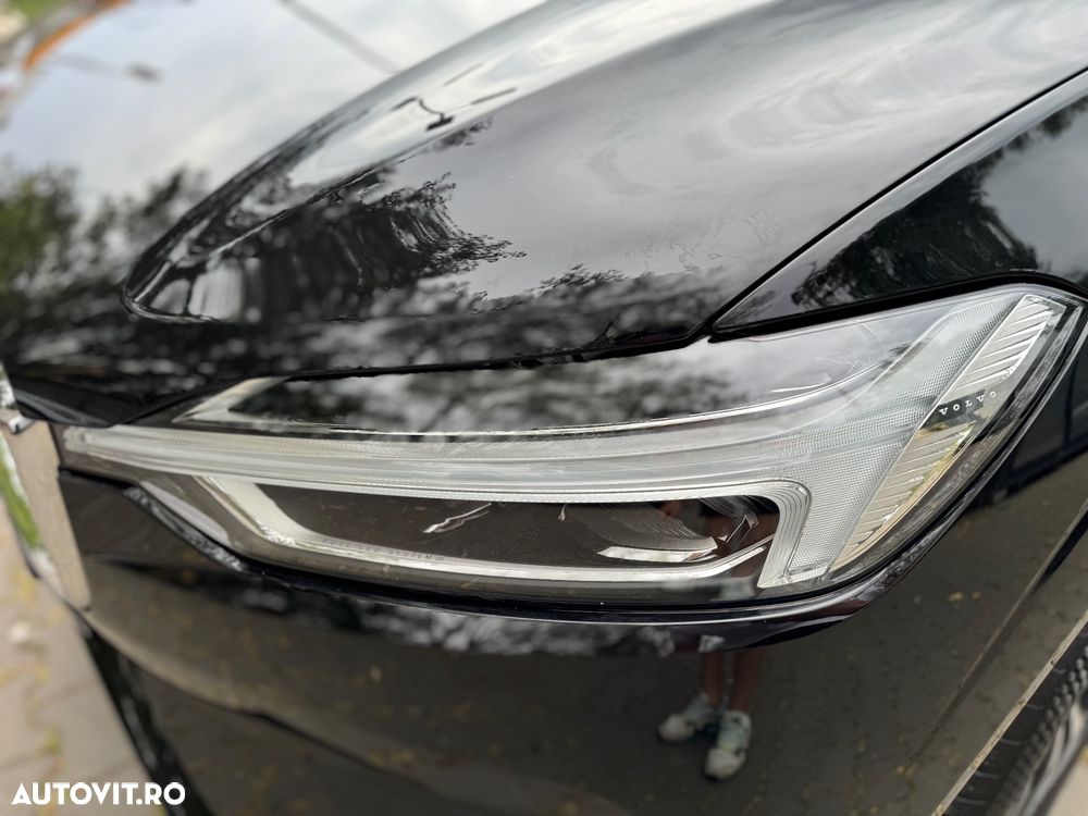 Volvo XC 60 D4 AWD Momentum - 10