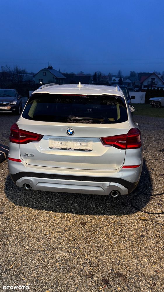 BMW X3 xDrive20d - 1