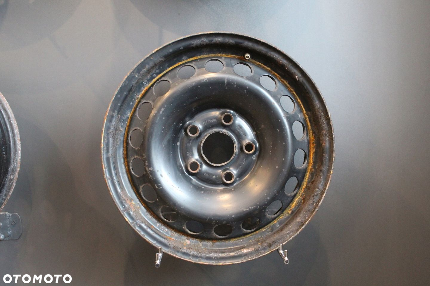 Felgi 15 5x112 Skoda Octavia II F7545-23 - 2
