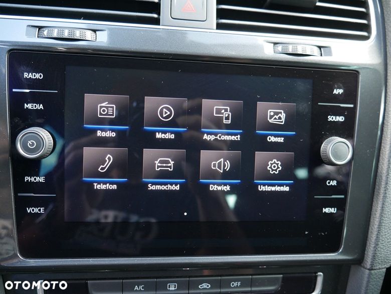 Volkswagen Golf Variant 1.5 TSI BMT Comfortline - 21