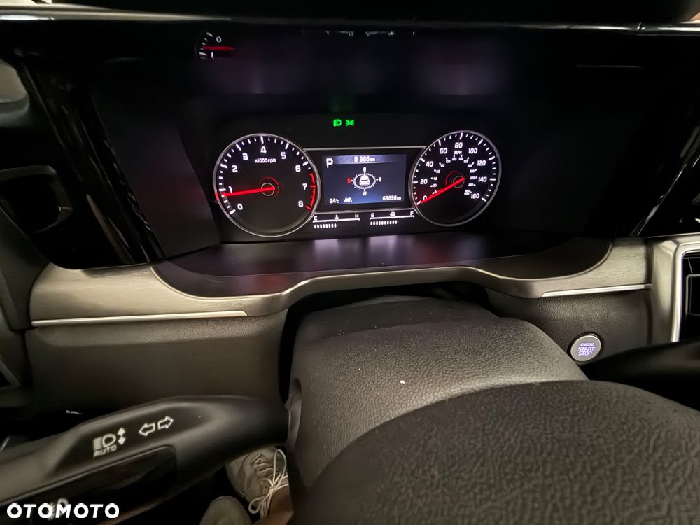 Kia Sorento - 16