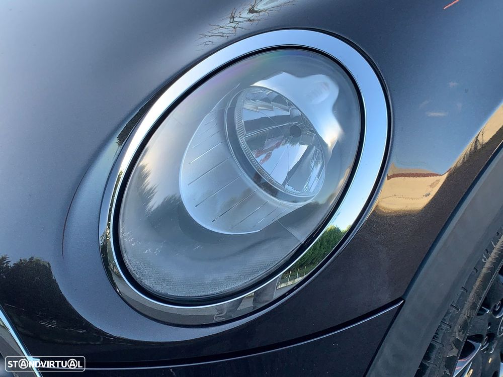 MINI 3 Portas One D - 55