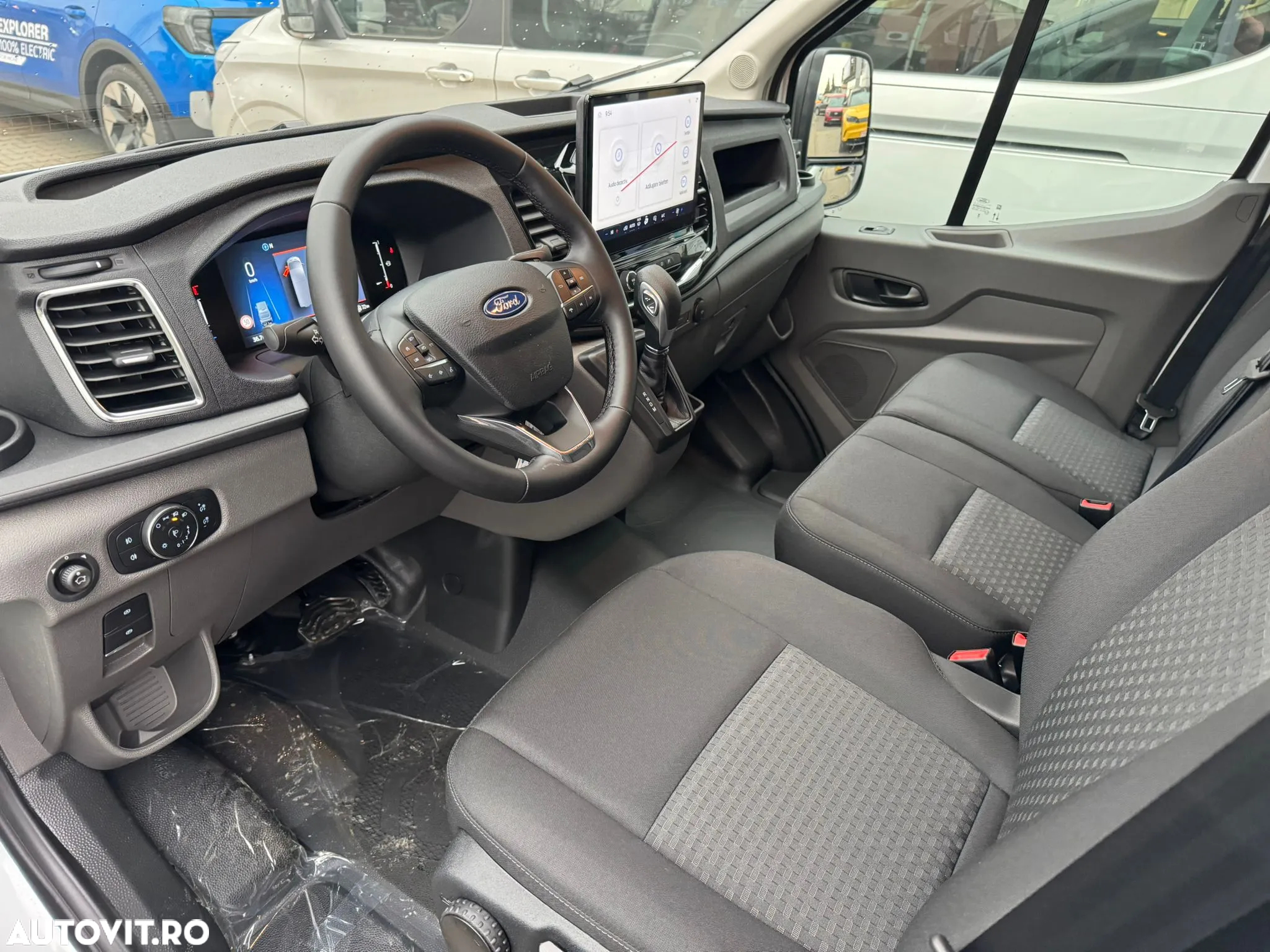 Ford TRANSIT VAN 350 - 13