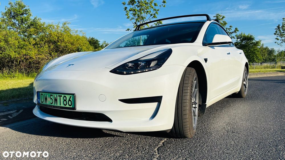 Tesla Model 3 - 9