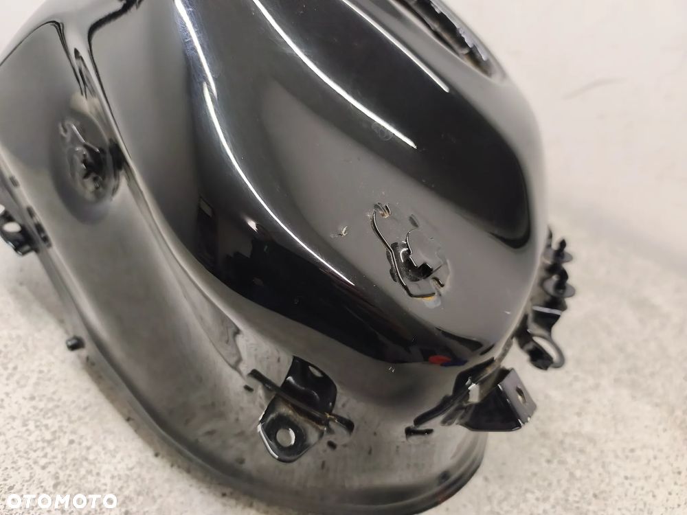 Bak, zbiornik paliwa KTM 125 Duke - 23