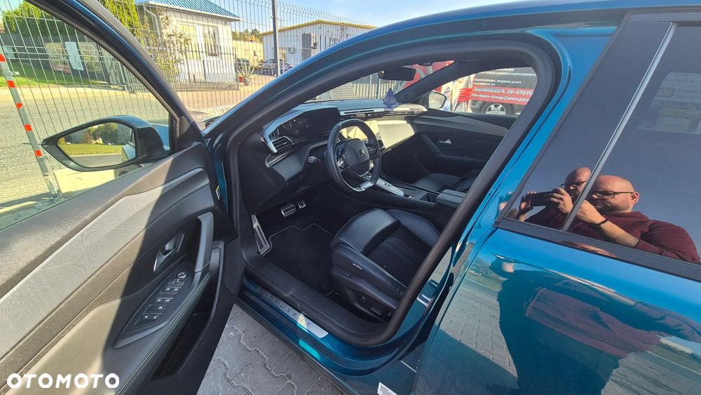 Peugeot 408 1.2 PureTech GT S&S EAT8 - 23