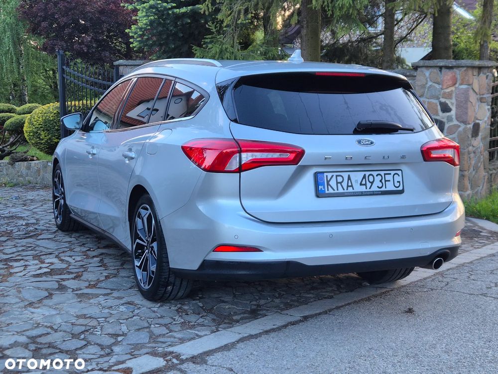 Ford Focus 1.5 EcoBlue Start-Stopp-System TITANIUM DESIGN - 15