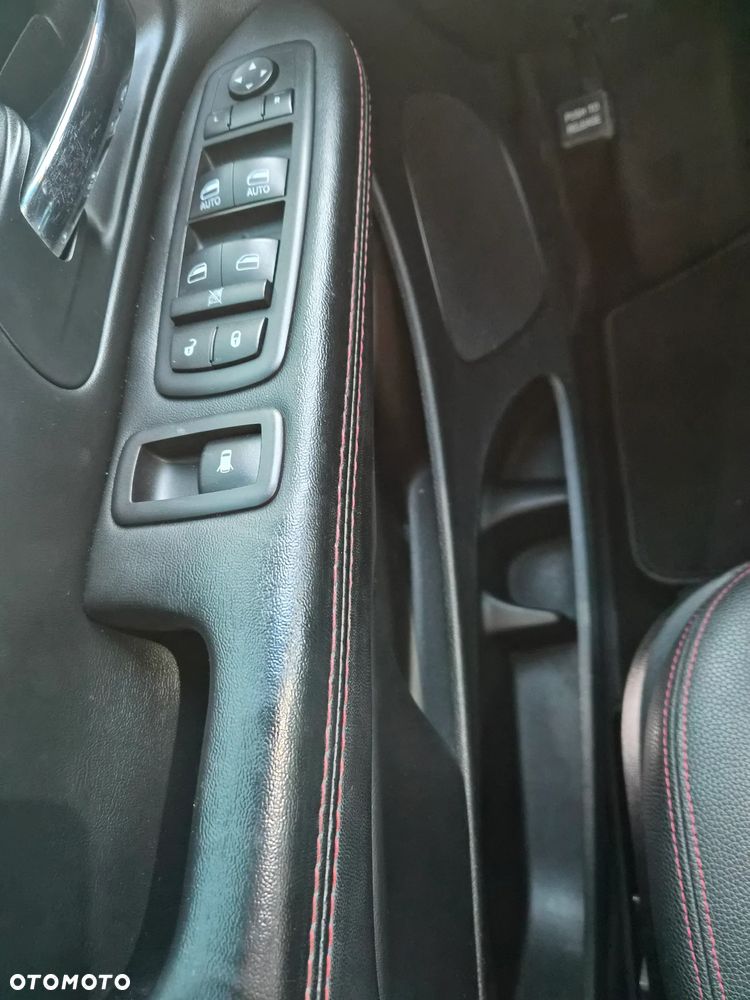 Dodge Grand Caravan 3.6 R/T - 14