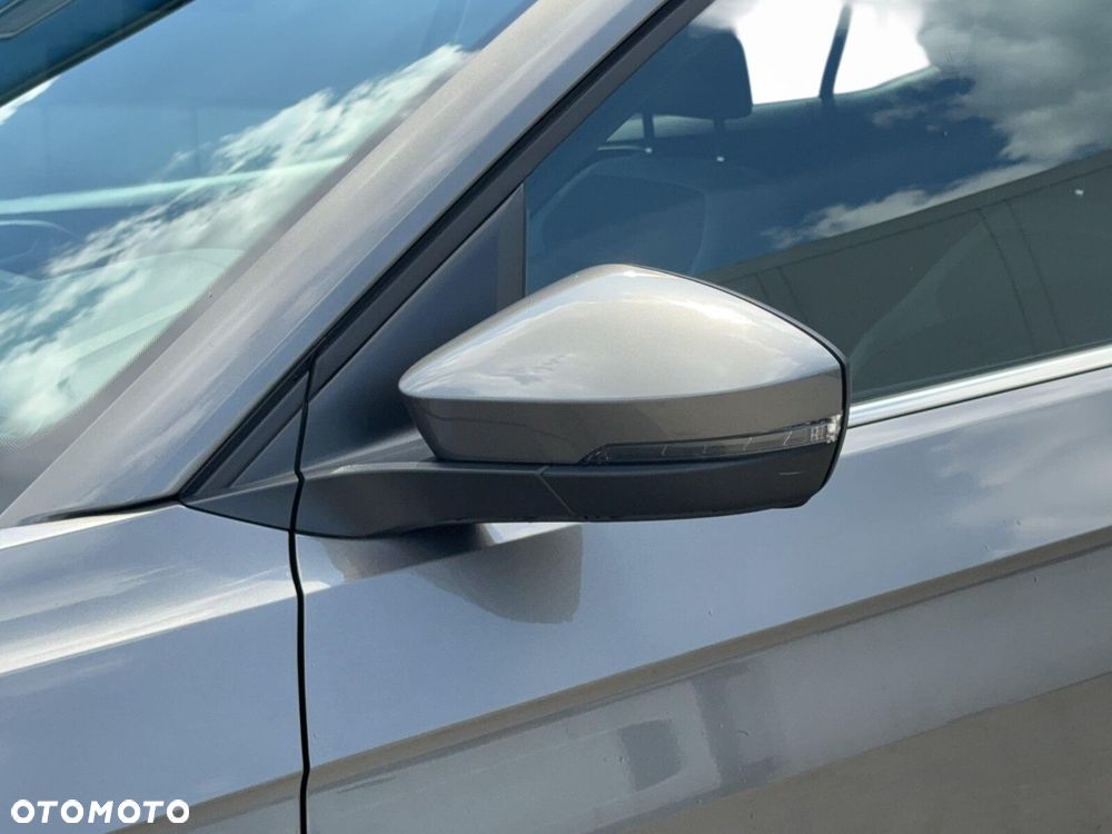 Volkswagen T-Cross 1.0 TSI Style DSG - 10