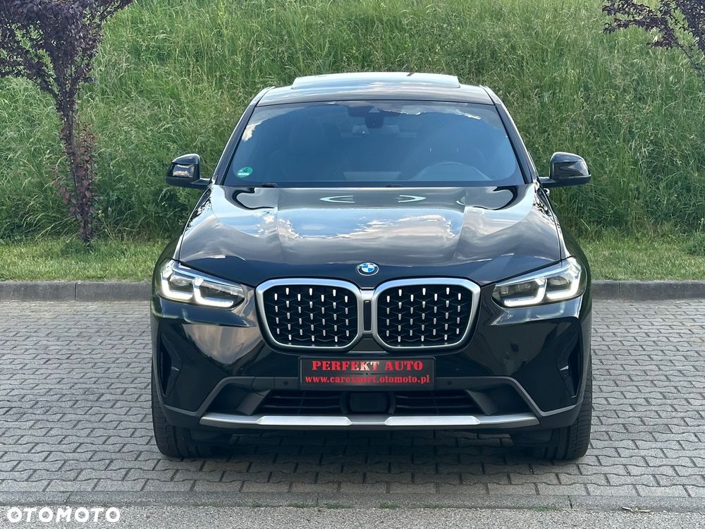 BMW X4 xDrive20d xLine - 1