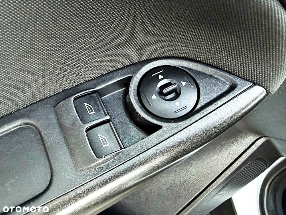 Ford Focus 1.5 TDCi DPF Start-Stopp-System Titanium - 26
