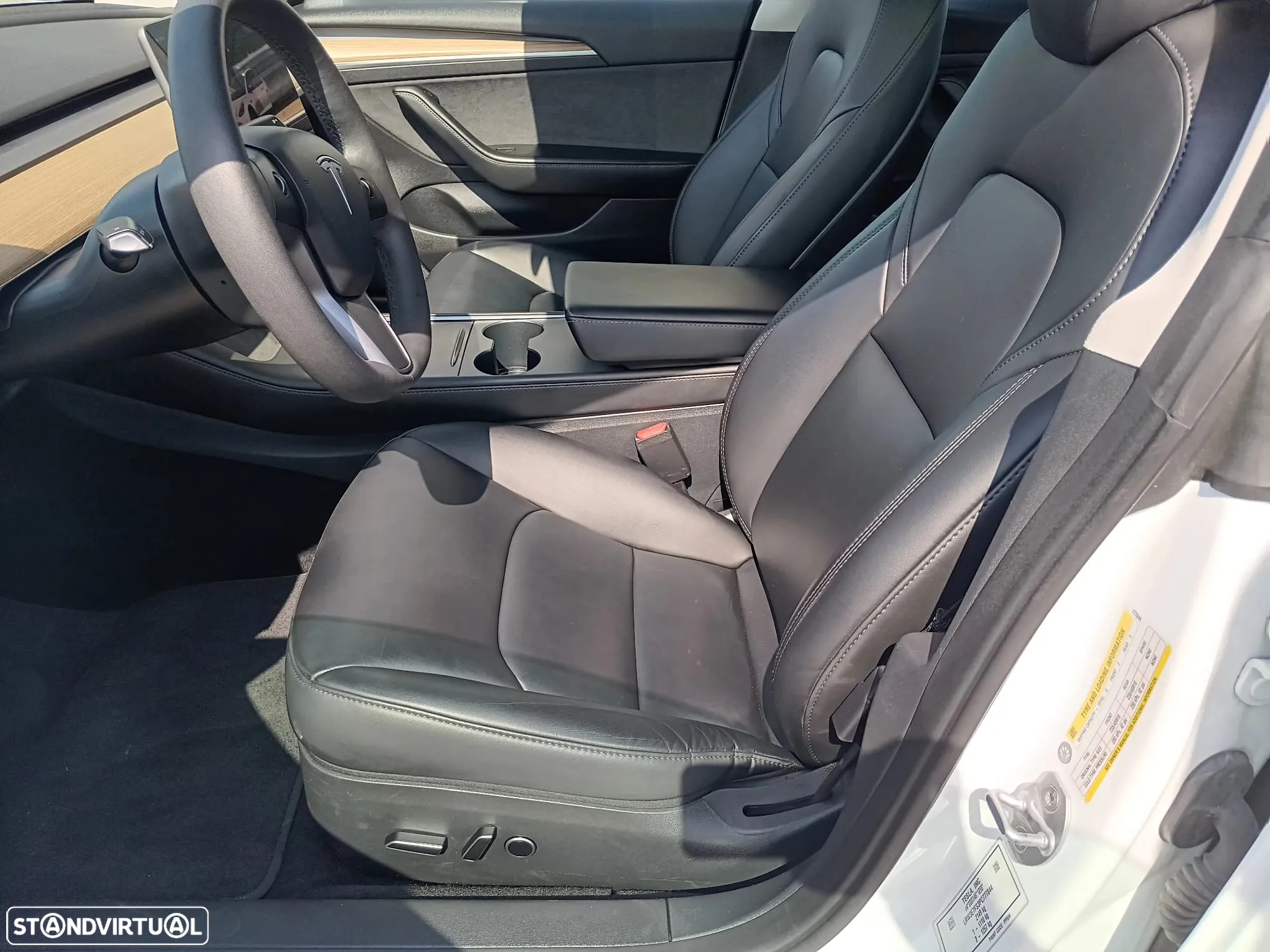 Tesla Model 3 Standard Range Plus RWD - 11