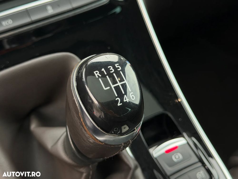 Renault Espace Energy dCi 130 Intens - 28