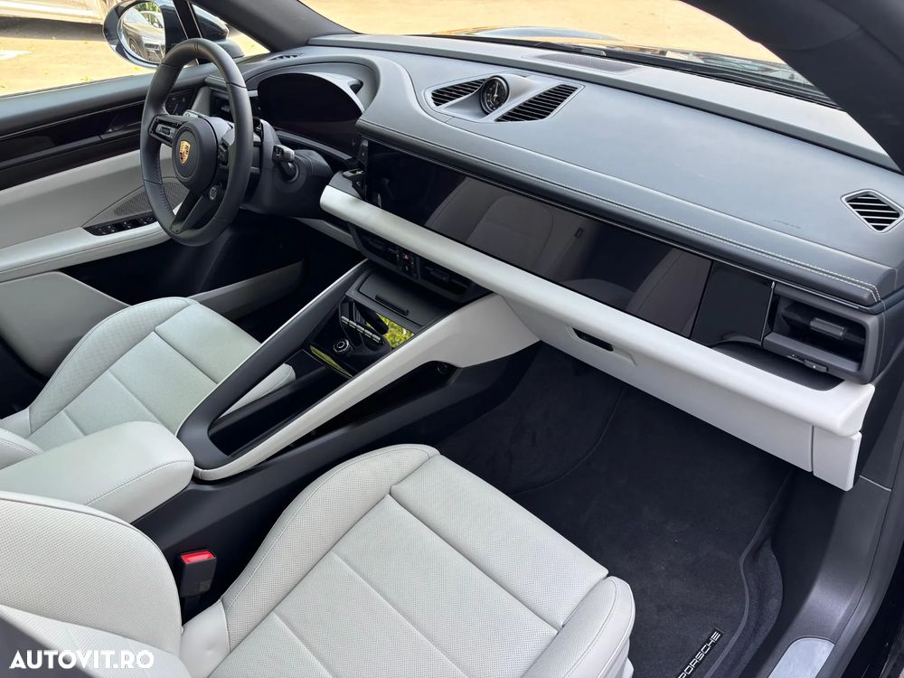 PORSCHE Macan 2026 — imagine 12