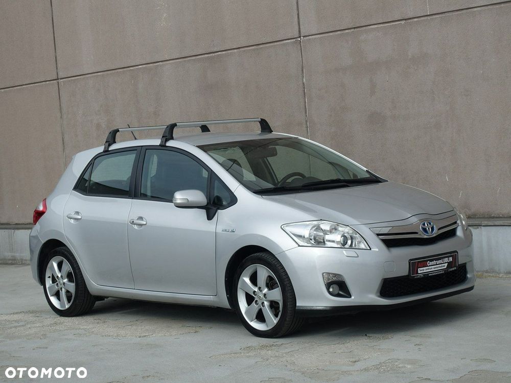 Toyota Auris - 2