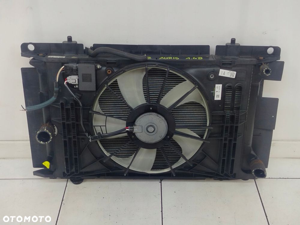 toyota auris i 06r- komplet chłodnic wentylator 1.4 benzyna - 11
