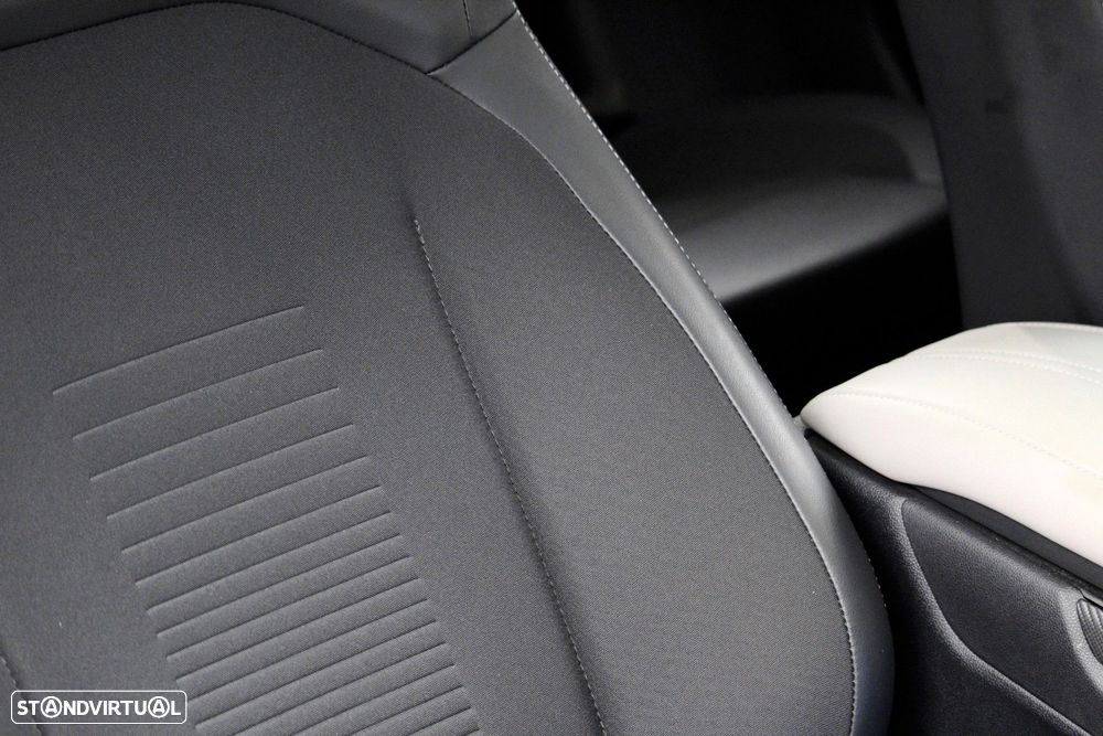 Ford Explorer 77 kWh Premium - 22