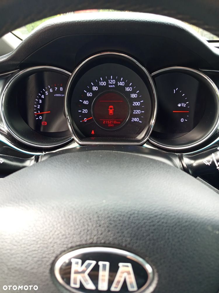 Kia Ceed 1.6 GDI L - 22