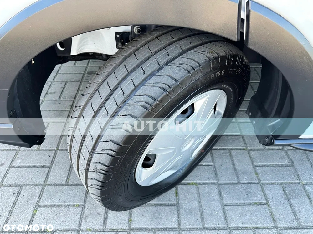 Ford Transit - 17