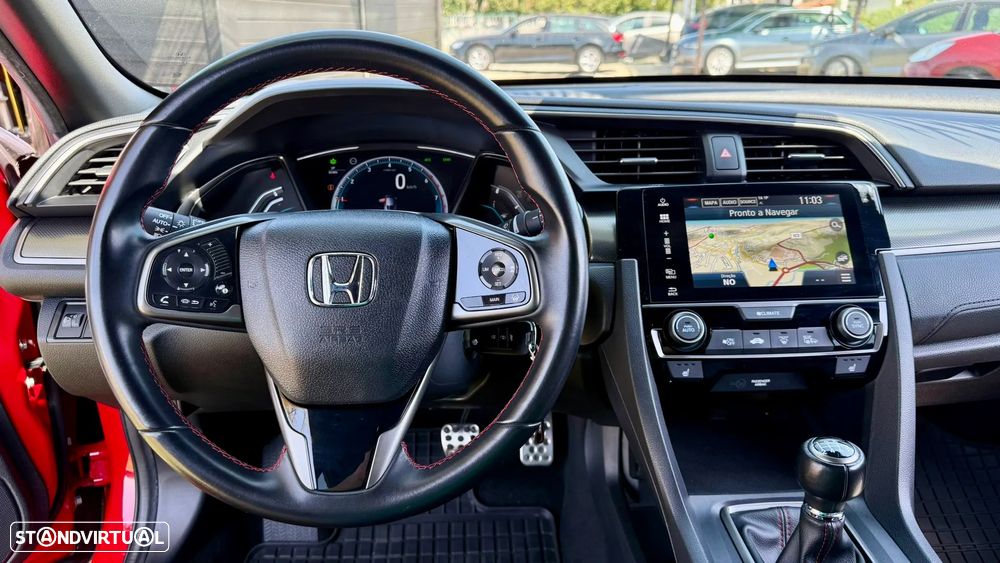 Honda Civic 1.0 i-VTEC Executive Premium - 11