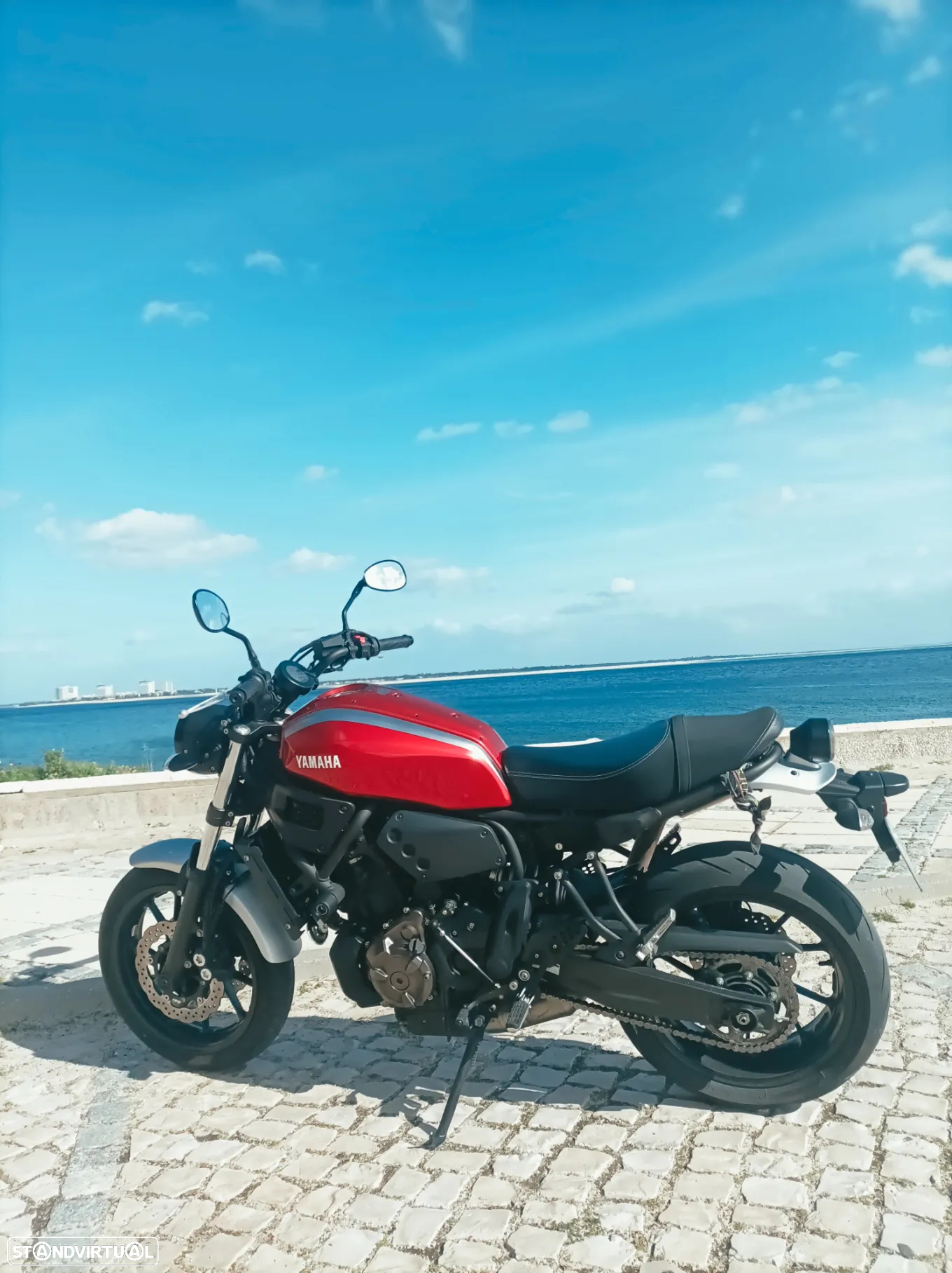 Yamaha XSR - 7