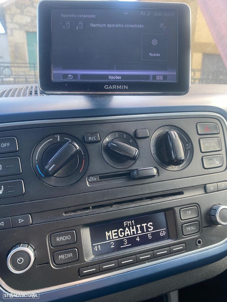 SEAT Mii 1.0 Connect - 10
